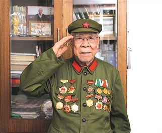 抗战老兵刘世钺：“一辈子跟着党追求光明”