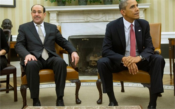 2013年11月，美国总统奥巴马在白宫会见伊拉克总理马利基，这张照片或许是双方关系的生动写照。