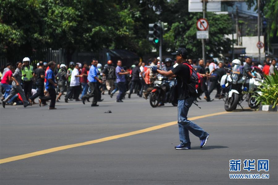印尼雅加达爆发多起爆炸组成６人降生