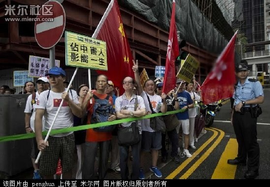 香港12万人参加“保普选反占中”大游行