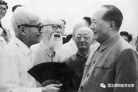 在国庆节回想毛泽东与柳亚子的两首唱和诗
