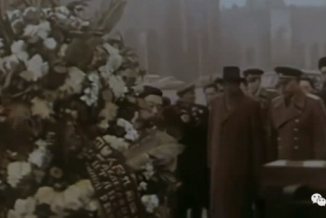 1957年毛主席访苏执意拜谒列宁斯大林墓【视频】