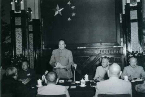 毛泽东与新中国的法制建设
