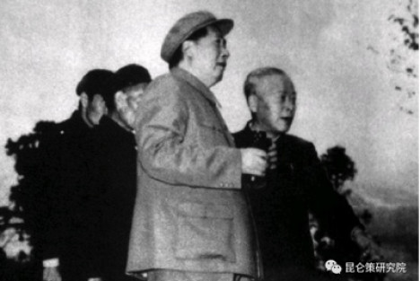 王立华：要让大家知道毛泽东时代的伟大成就