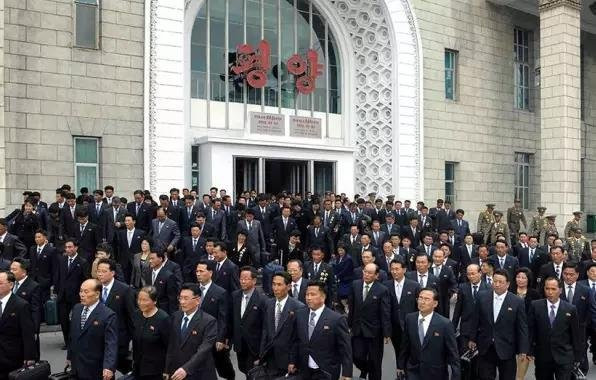 时隔36年再开全国党代会，金正恩在下一盘怎样的棋？