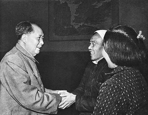 毛泽东为何提倡大寨精神