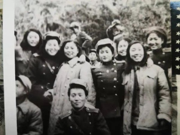 一位志愿军女兵在朝鲜战场的传奇故事