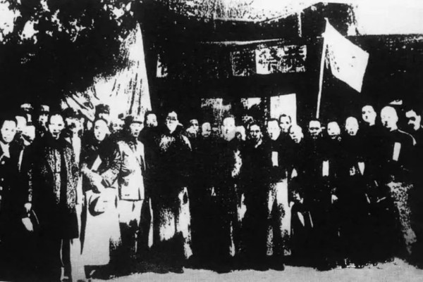 王立华：国共两党同祭黄帝陵，谁更“高”一筹？