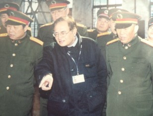 把安全让给同志、把辐射留给自己的核潜艇无名英雄