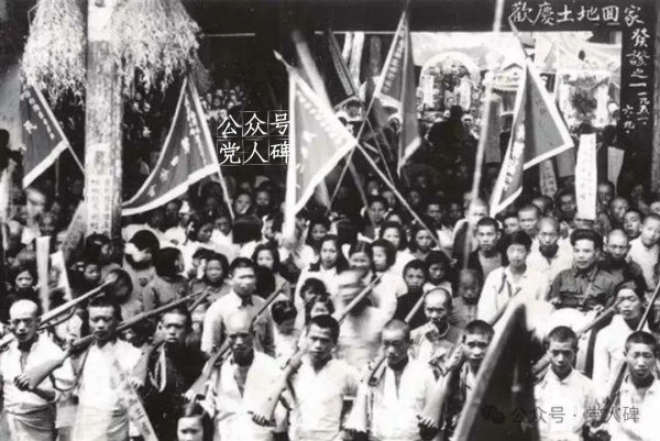 “变天帐”，地主阶级的还乡团真甘心失败吗？