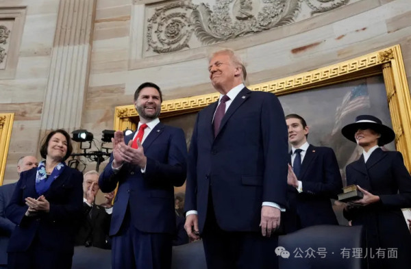 美国国家安全委员会的雇员们也成了丧家犬
