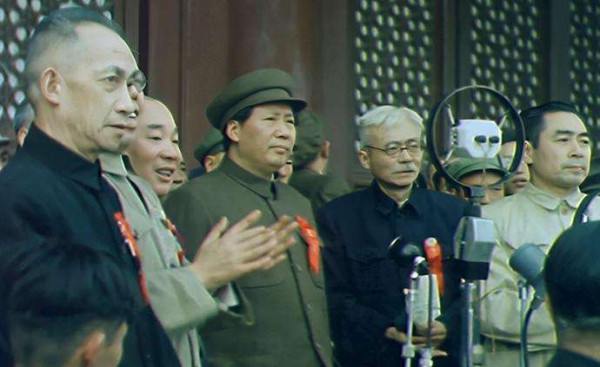 常与共：革命领袖毛主席的“三生万物”