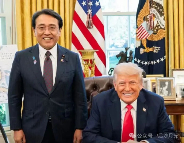 特朗普刀刀致命，日本人拼命挣扎！