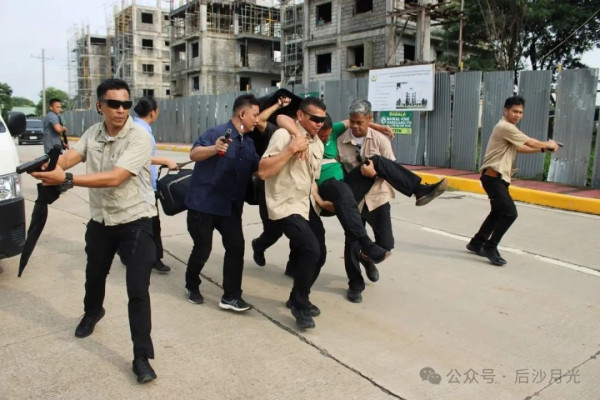 正副总统殊死搏斗，菲律宾发生了什么？