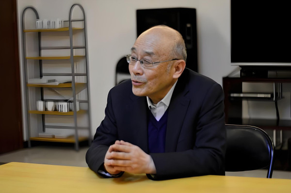 葛元仁：如何抵御美西方公然对我国的渗透？