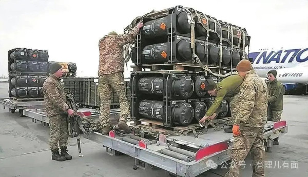 美国武器 欧洲买单 乌克兰流泪