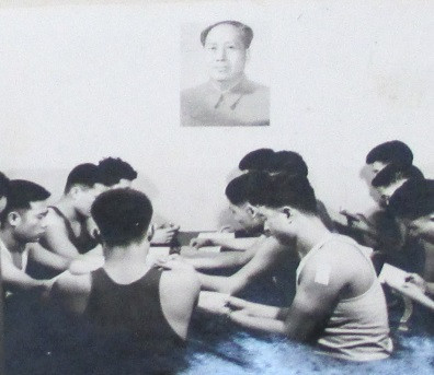参加核潜艇研制史上一次重大试验的勇士