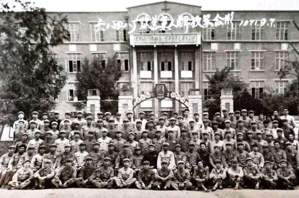 高小林：我参加了我国第一代核潜艇的建造