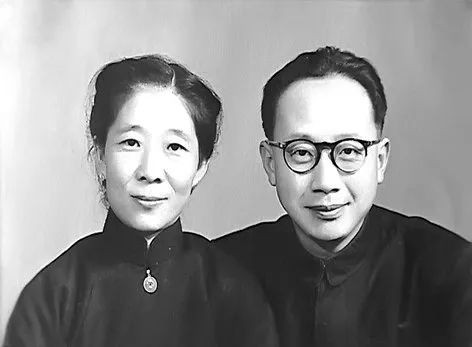 险些夭折的“一二·九”：撕被单当标语，骑行千里南下