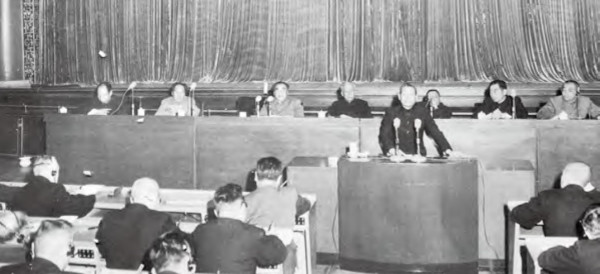 曹应旺：学习陈云处理公私两种经济关系的智慧