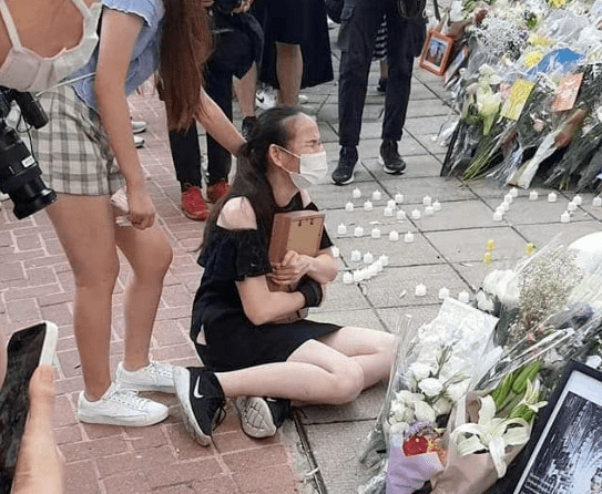 香港议员再推“去殖化”，一定要先去掉法官头上的方便面