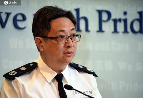 香港警方发出实弹警告！新警务处长将上任