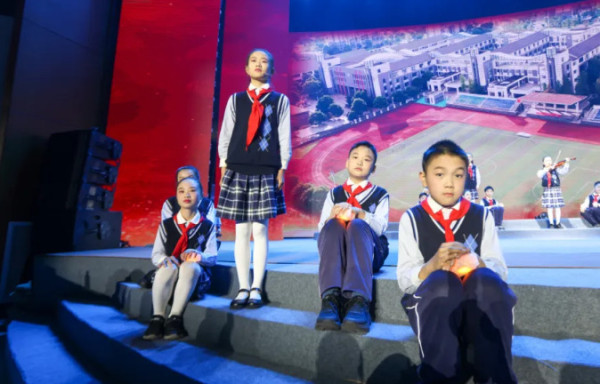 王伟光：让学雷锋成为推进乡村振兴、共同富裕的精神引擎