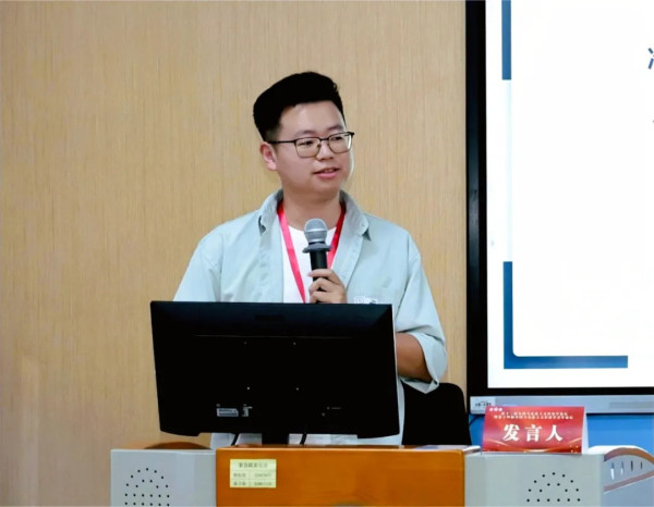 丁堡骏 林超群：论马克思“从人间升到天国”的新世界观——为李建平教授从教五十周年而作