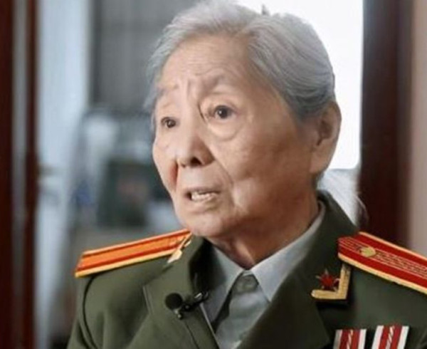 一位志愿军女兵在朝鲜战场的传奇故事