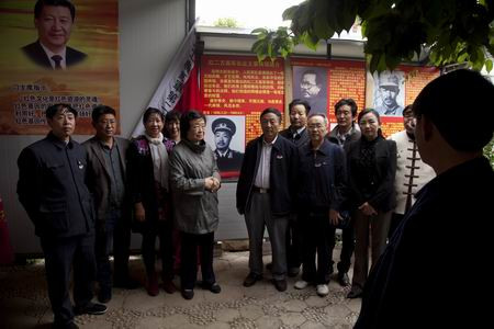 丽江市隆重纪念红军长征过丽江八十周年