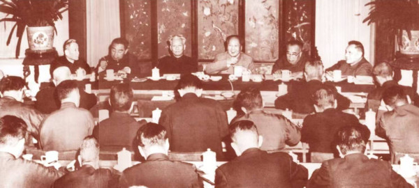 陈晋：毛主席为什么要号召全党“不怕鬼”？