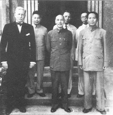 若非伟人，天下还有谁是蒋介石的对手？