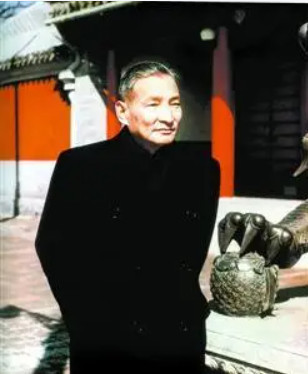 陈云：“如果主席、总理给我送礼，我就收……”