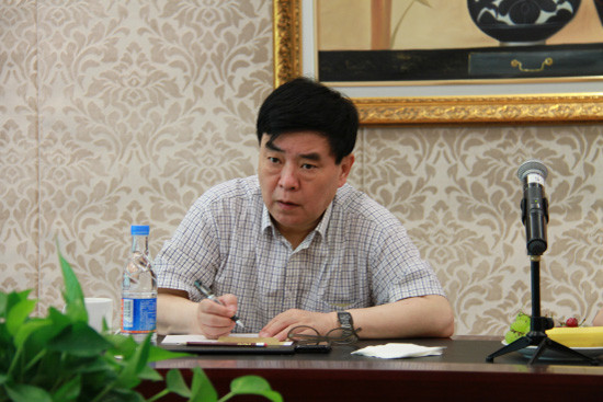是让敌对势力牵着鼻子走，还是牵着敌对势力的鼻子走？  ——网络意识形态安全研讨会纪要