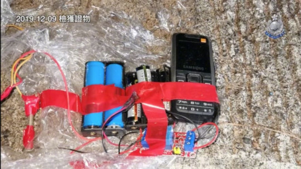 港警查获大杀伤力步枪，现场竟有人阻拦执法