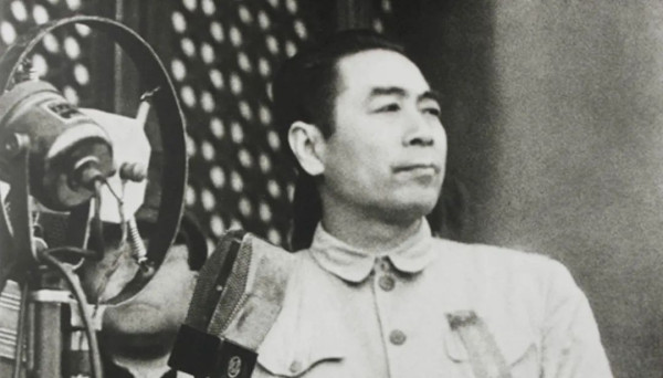 周恩来未雨绸缪，构建新中国外交脊梁，谆谆叮嘱外交无小事