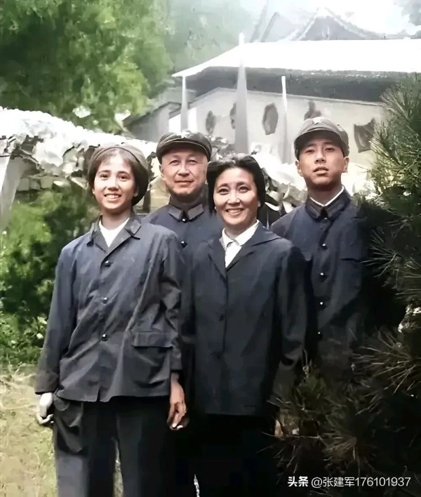 开了超级“美颜”的民国大师们