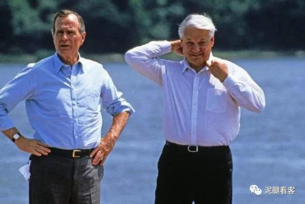美国解密苏联崩溃前细节：老布什与戈尔巴乔夫秘密通话