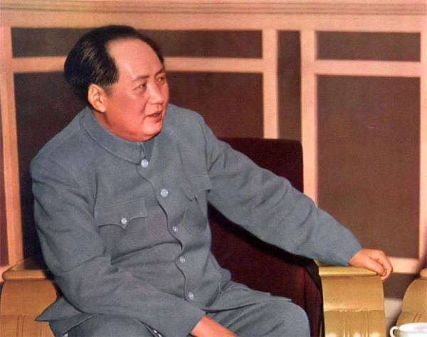 胡新民：毛泽东念旧，珍视旧谊，以诚待人，充满人情味