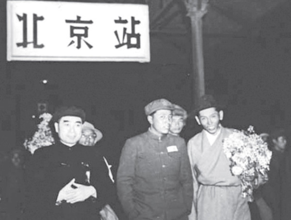 降边嘉措：毛主席为什么能把西藏的事情办得那么好？